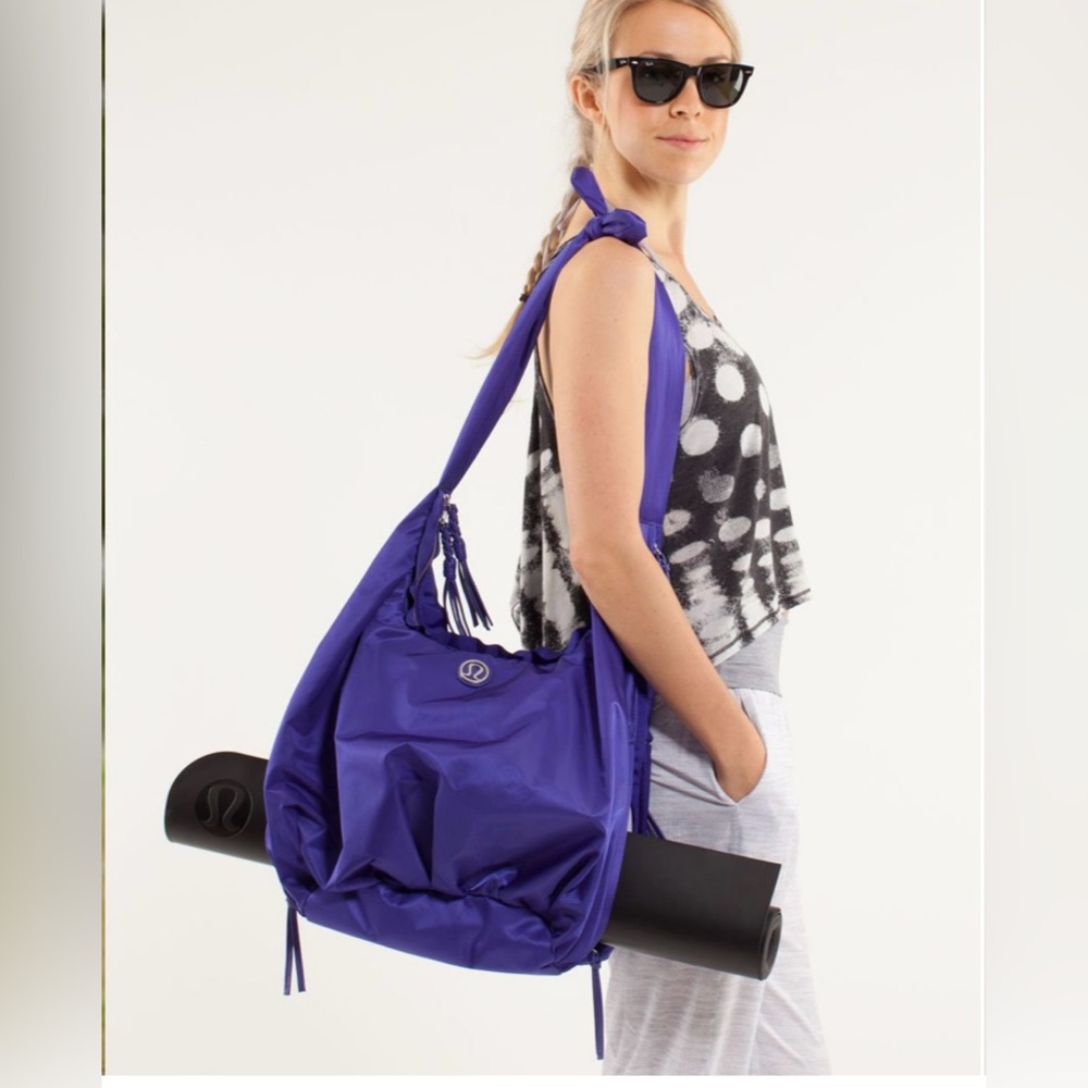 Lululemon Sackasana Hobo Bag